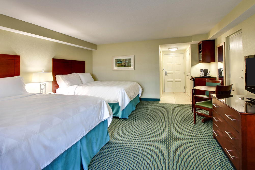 Holiday Inn Resort Double Queen Bed Room