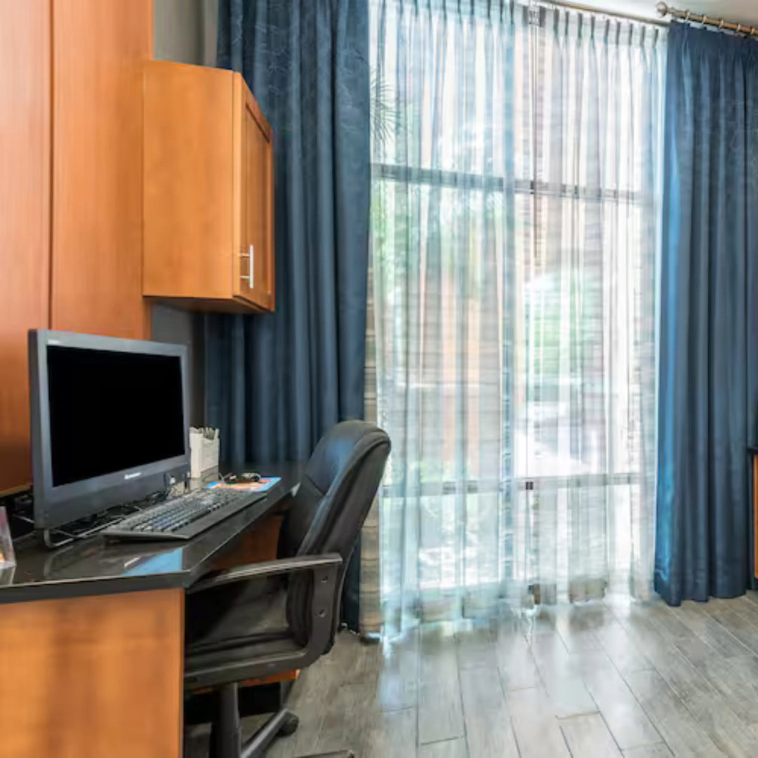 Enjoy Luxurious Orlando Hotels At Discounted Rates With Only A $50 Deposit, And Save Money On Your Stay! Only At OrlandoVacationHotels.com!